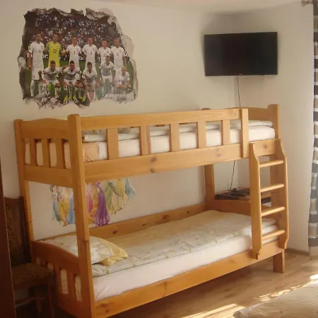 Goscinne Sloneczko לינה וארוחת בוקר