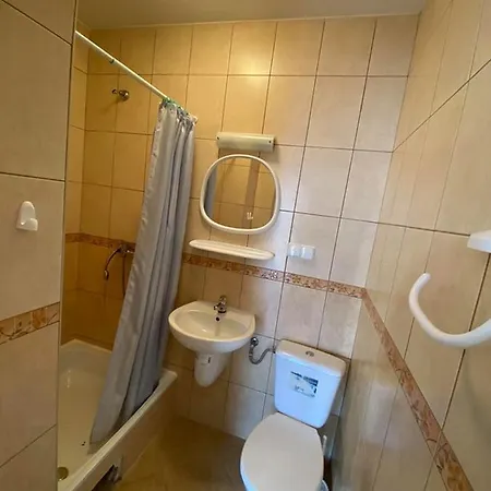 לינה וארוחת בוקר Goscinne Sloneczko 3*